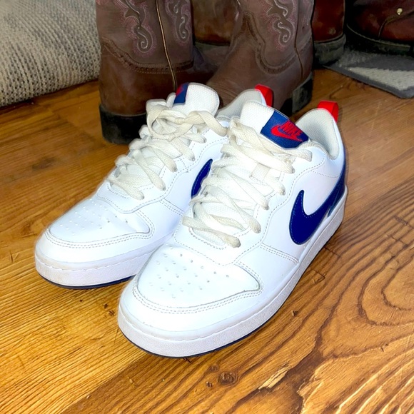 I need money for bills - Picture 1 of 5